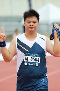 BIB: 8504
                            <button type="button" onclick="openModal(4647011)" class="btn btn-primary btn-sm float-right btn-popup" data-toggle="modal" data-target=".modal-high-quality">
                        <i class="fas fa-shopping-cart"></i> Add to Cart
                    </button>
                                            <button type="button" onclick="isThisMe(4647011, true)" class="btn btn-success btn-sm float-right btn-popup btn-isme hidden" data-toggle="tooltip" data-placement="bottom" title="นี่คือรูปของคุณใช่ไหม คลิกที่นี่เพื่อเอาเข้าอัลบั้ม">
                        <i class="fas fa-plus"></i> Add to album
                    </button>
                    <button type="button" onclick="isThisMe(4647011, false)" class="btn btn-warning btn-sm float-right btn-popup btn-isnotme hidden">
                        <i class="fas fa-ban"></i> Remove from album
                    </button>